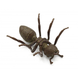 Japanese copper-bronze tenpai 135 ant view 3