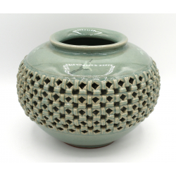 Antique Korean openwork vase, Goryeo celadon style JAR18 view 2