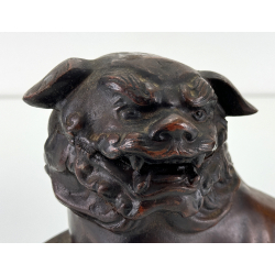 Figura japonesa bronce FIG40 león de Fu -Komainu vista 2