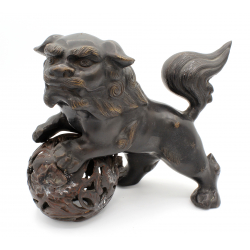 Figura japonesa metal FIG47 león de Fu -Komainu vista 2