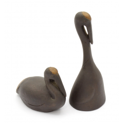 Pair of bronze cranes by Akira Tanaka FIG48 view 3